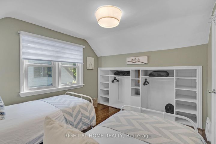 Photo 19 at 710 Hager Avenue, Brant, Burlington