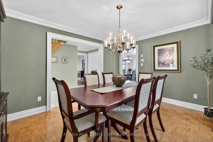 Photo 8 at 7 Larkmead Place, Wellington, Brampton
