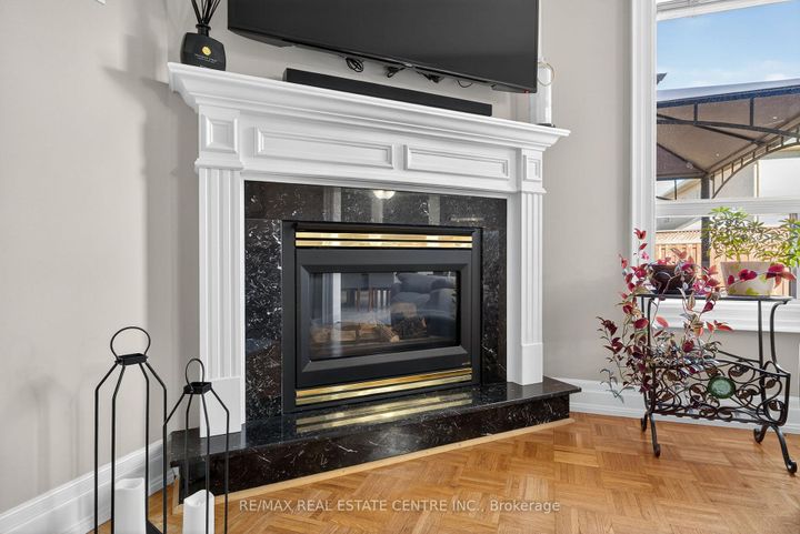 Photo 16 at 7 Larkmead Place, Wellington, Brampton