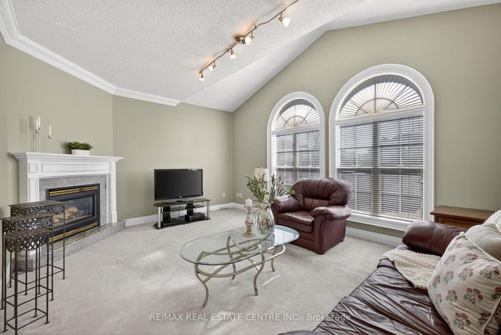 Photo 23 at 7 Larkmead Place, Wellington, Brampton