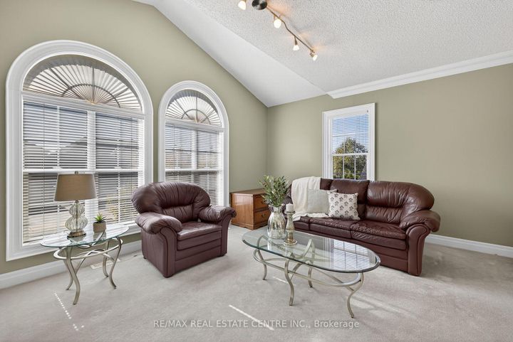 Photo 24 at 7 Larkmead Place, Wellington, Brampton