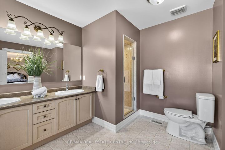 Photo 40 at 7 Larkmead Place, Wellington, Brampton