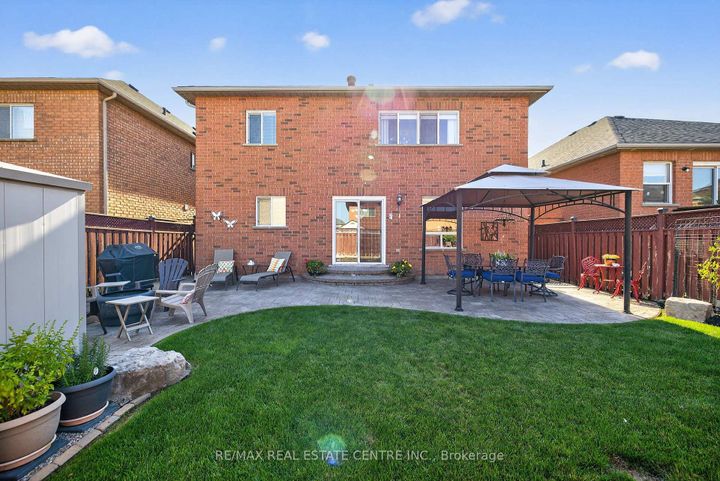 Photo 44 at 7 Larkmead Place, Wellington, Brampton