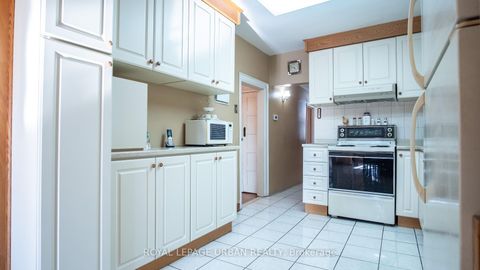 Photo 14 at 173 Ennerdale Road, Fairbank, Toronto