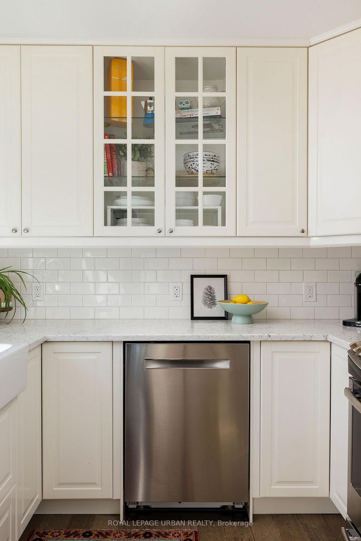 Photo 11 at 447 Mortimer Avenue, East York, Toronto