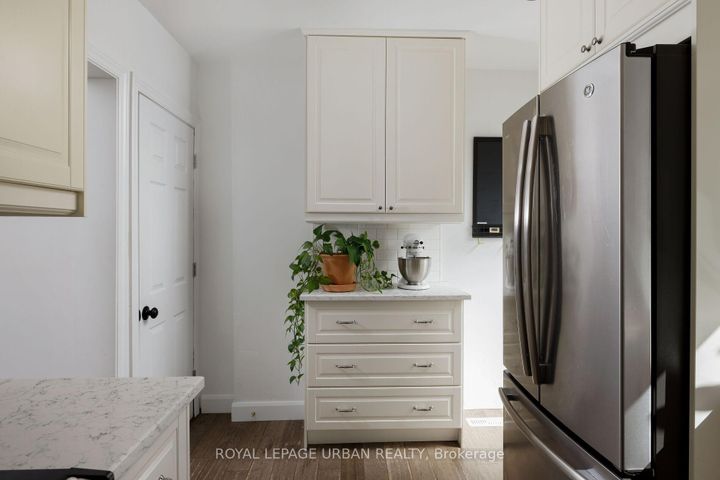 Photo 12 at 447 Mortimer Avenue, East York, Toronto