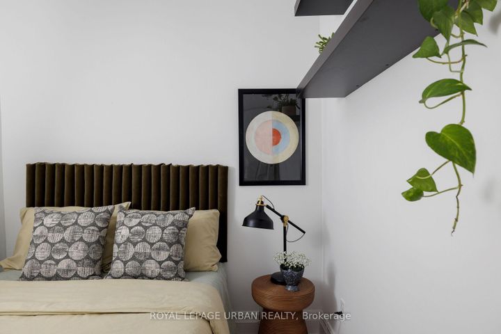 Photo 17 at 447 Mortimer Avenue, East York, Toronto