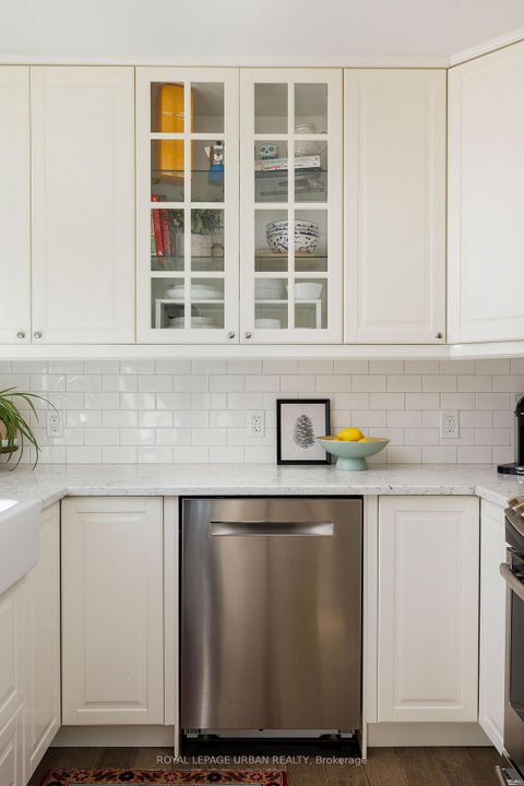 Photo 11 at 447 Mortimer Avenue, East York, Toronto