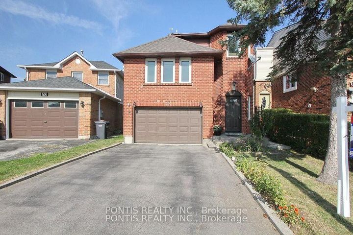 Photo 2 at 72 SHELDRAKE Court, Brampton South, Brampton