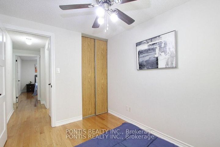 Photo 27 at 72 SHELDRAKE Court, Brampton South, Brampton