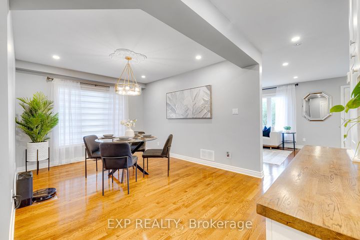 Photo 4 at 44 Pentland Road, Waterdown, Hamilton