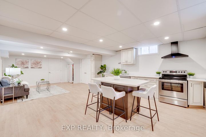 Photo 29 at 44 Pentland Road, Waterdown, Hamilton