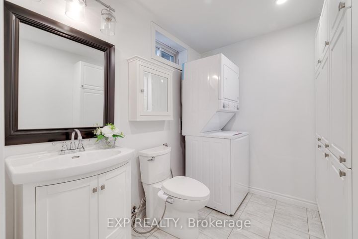 Photo 34 at 44 Pentland Road, Waterdown, Hamilton