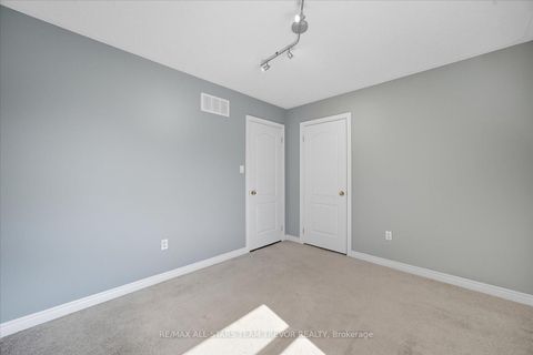 Photo 14 at 28 Virginia Boulevard, Virginia, Georgina