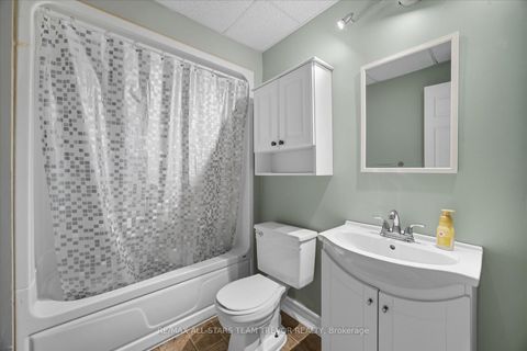 Photo 24 at 28 Virginia Boulevard, Virginia, Georgina