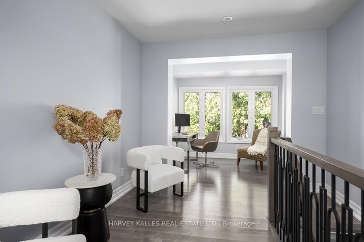 Photo 14 at 108 Shaftesbury Avenue, Moore Park, Toronto