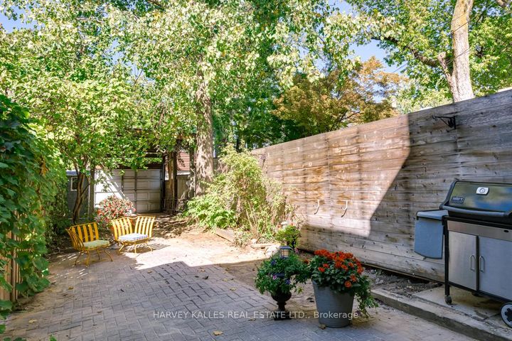 Photo 31 at 108 Shaftesbury Avenue, Moore Park, Toronto