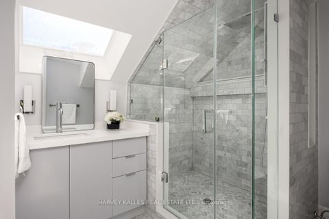 Photo 28 at 108 Shaftesbury Avenue, Moore Park, Toronto