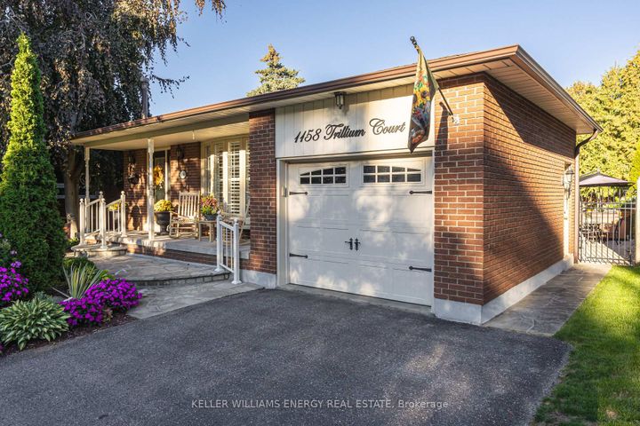 Photo 2 at 1158 Trillium Court, Centennial, Oshawa