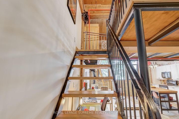 Photo 19 at 10 - 371 Wallace Avenue, Junction, Toronto