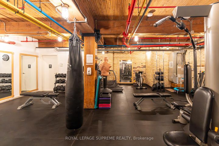Photo 27 at 10 - 371 Wallace Avenue, Junction, Toronto