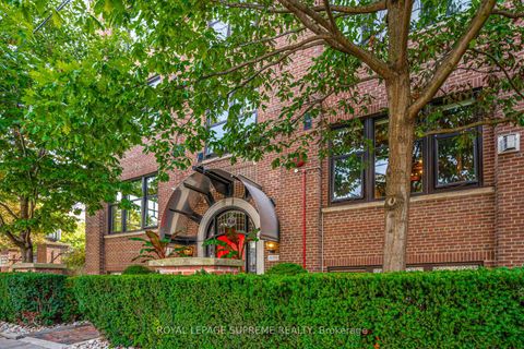 Photo 1 at 10 - 371 Wallace Avenue, Junction, Toronto