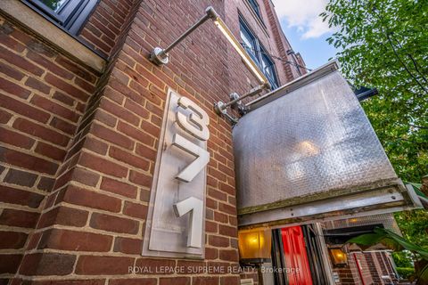Photo 3 at 10 - 371 Wallace Avenue, Junction, Toronto
