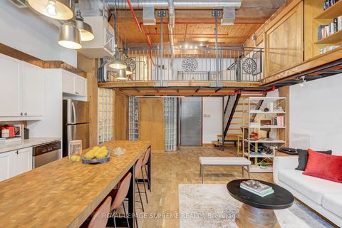 Photo 14 at 10 - 371 Wallace Avenue, Junction, Toronto