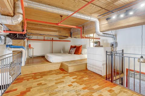 Photo 21 at 10 - 371 Wallace Avenue, Junction, Toronto