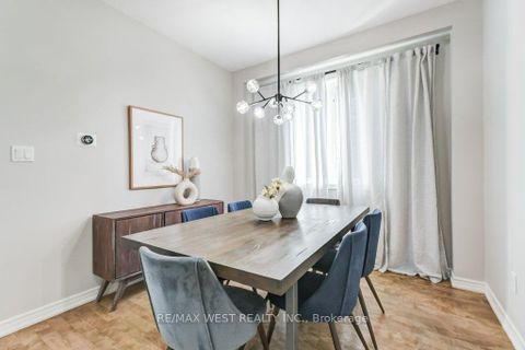 Photo 8 at 31 Watkins Glen Crescent, Bayview Wellington, Aurora