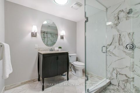 Photo 38 at 31 Watkins Glen Crescent, Bayview Wellington, Aurora
