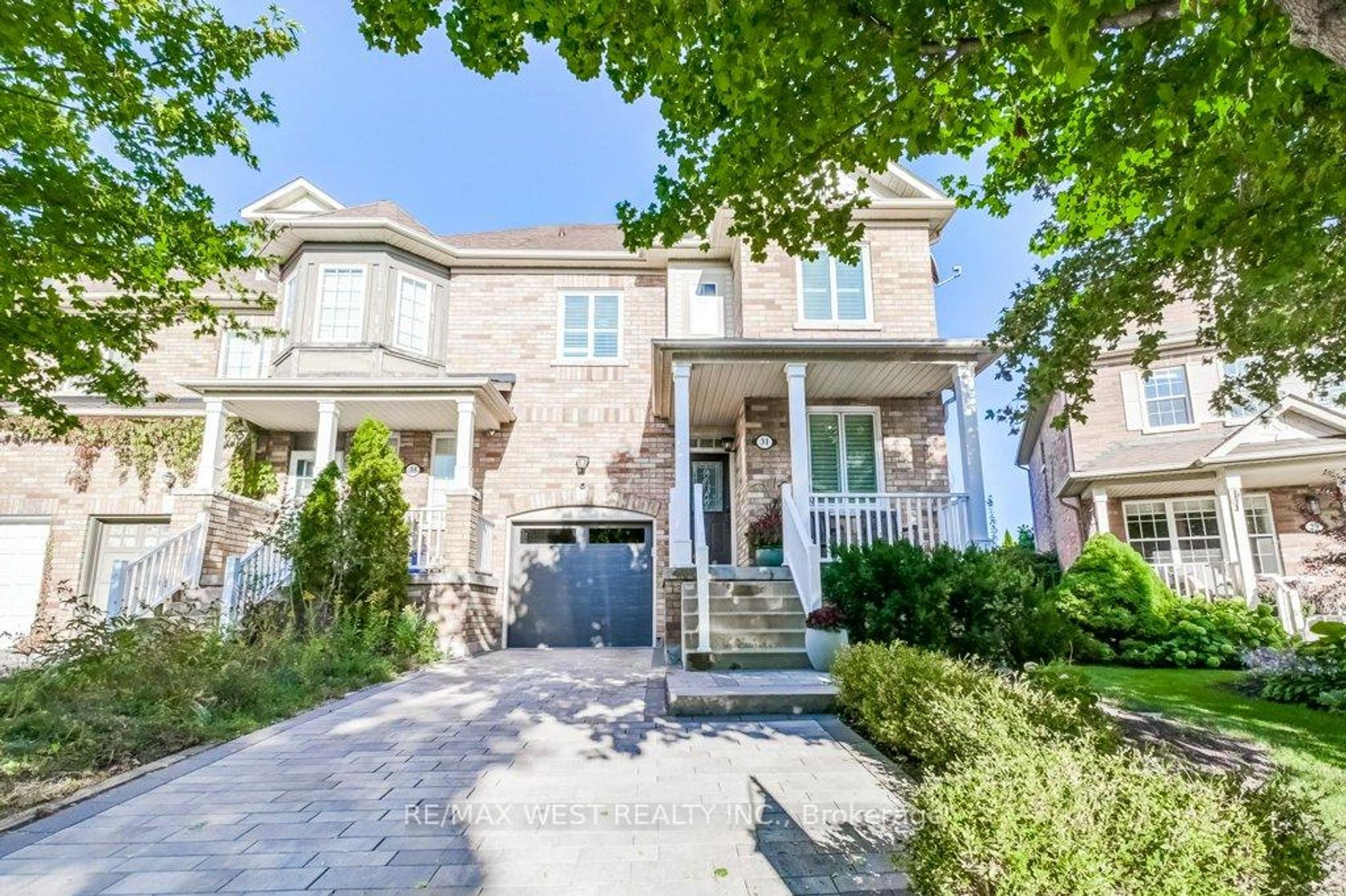 31 Watkins Glen Crescent, Bayview Wellington, Aurora by Loree Meneguzzi Real Estate 31 Watkins Glen Crescent, Bayview Wellington, Aurora