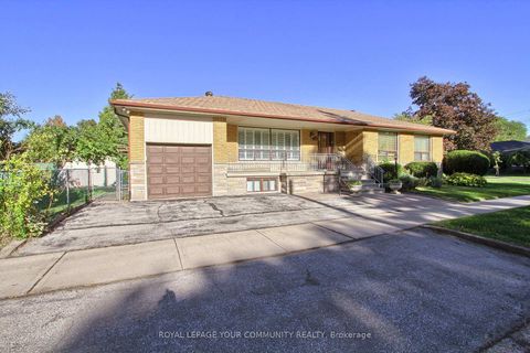 Photo 1 at 79 Sun Row Drive, Richview, Toronto