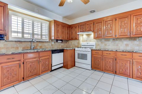 Photo 17 at 79 Sun Row Drive, Richview, Toronto