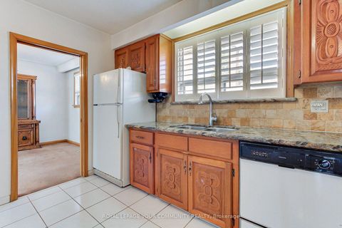 Photo 19 at 79 Sun Row Drive, Richview, Toronto