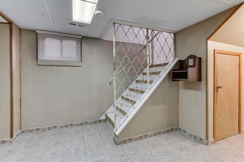 Photo 33 at 79 Sun Row Drive, Richview, Toronto Photo 33 at 79 Sun Row Drive, Richview, Toronto