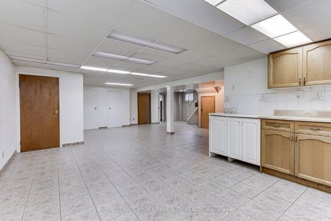 Photo 37 at 79 Sun Row Drive, Richview, Toronto