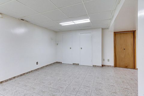 Photo 38 at 79 Sun Row Drive, Richview, Toronto