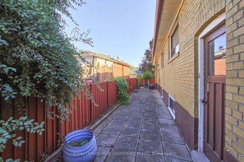 Photo 45 at 79 Sun Row Drive, Richview, Toronto