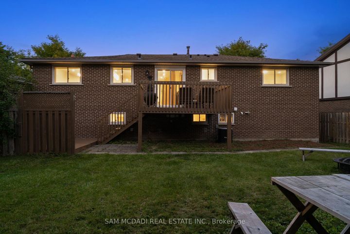 Photo 43 at 7209 Fayette Circle, Meadowvale, Mississauga