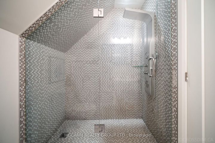 Photo 28 at 217 Pearson Avenue, Swansea, Toronto