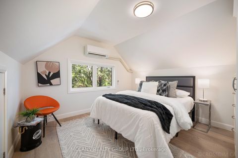 Photo 27 at 217 Pearson Avenue, Swansea, Toronto