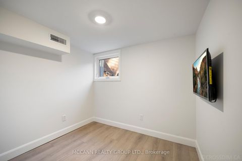 Photo 34 at 217 Pearson Avenue, Swansea, Toronto
