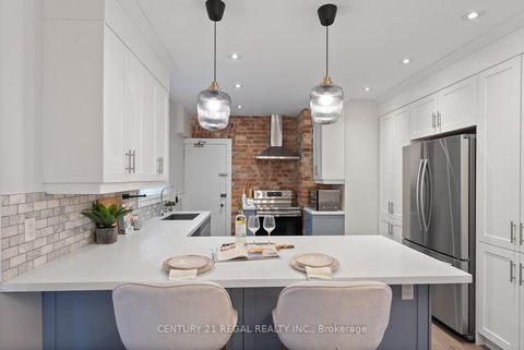 Photo 13 at 93 Douglas Crescent, Moore Park, Toronto