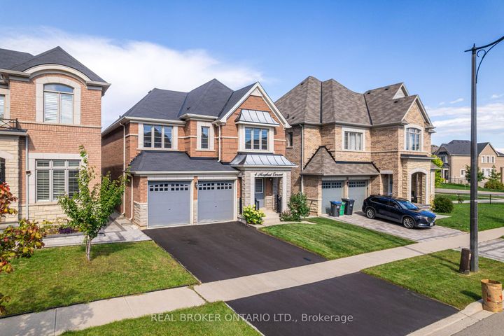 Photo 3 at 4 Mugford Crescent, Bram West, Brampton