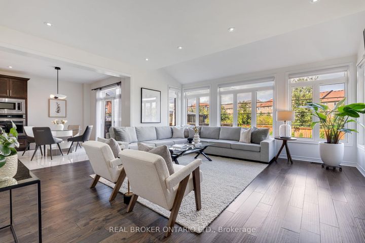 Photo 18 at 4 Mugford Crescent, Bram West, Brampton
