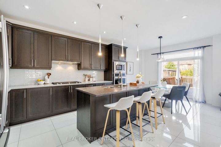 Photo 21 at 4 Mugford Crescent, Bram West, Brampton