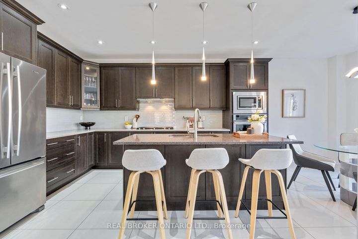 Photo 22 at 4 Mugford Crescent, Bram West, Brampton