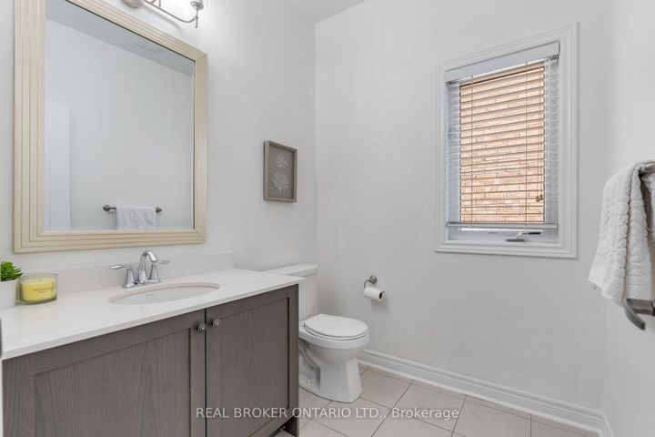 Photo 27 at 4 Mugford Crescent, Bram West, Brampton
