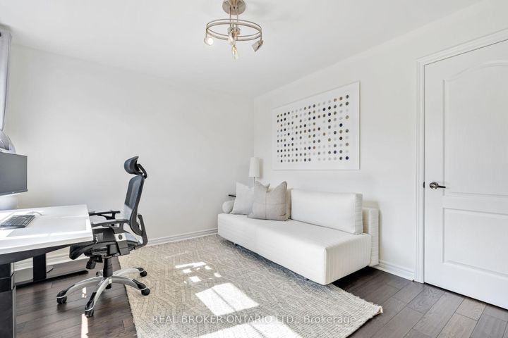 Photo 33 at 4 Mugford Crescent, Bram West, Brampton